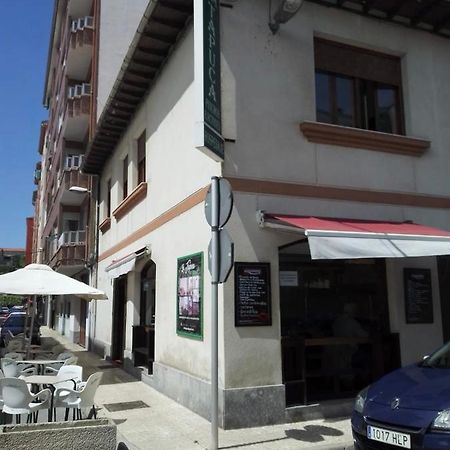 Pension-Hospedaje La Tapuca San Vicente De La Barquera Luaran gambar
